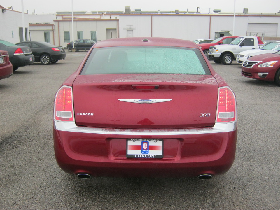 2013 Chrysler 300 RWD
