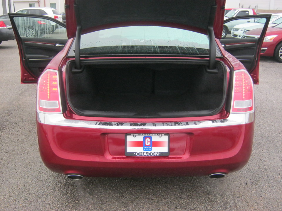 2013 Chrysler 300 RWD