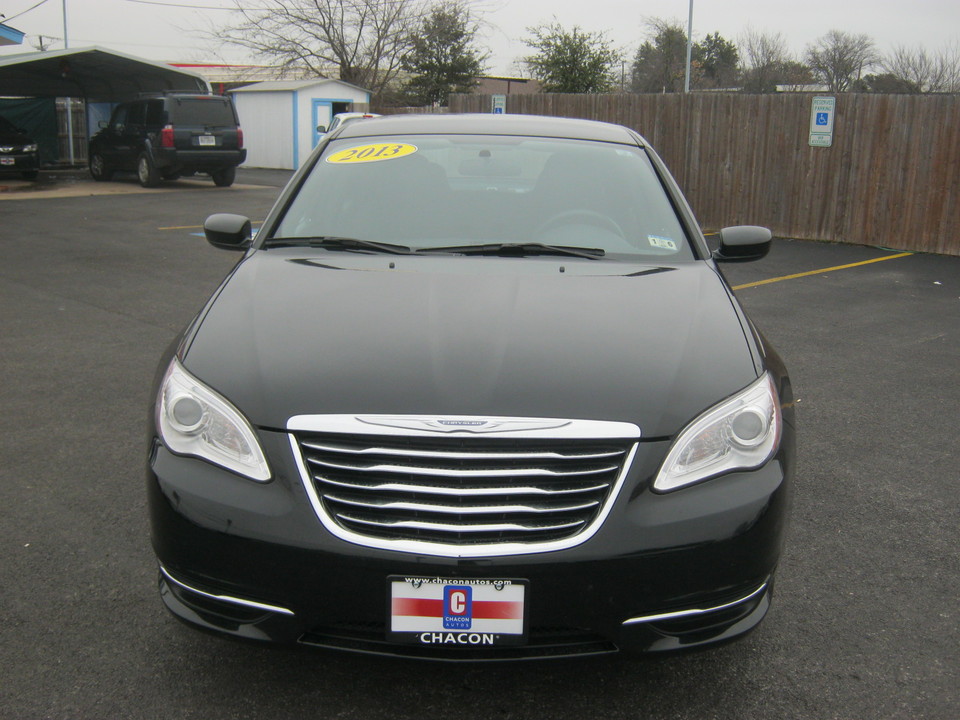 2013 Chrysler 200 LX