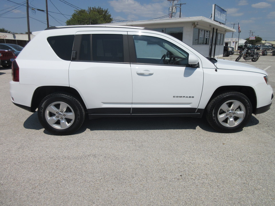 2016 Jeep Compass Latitude FWD