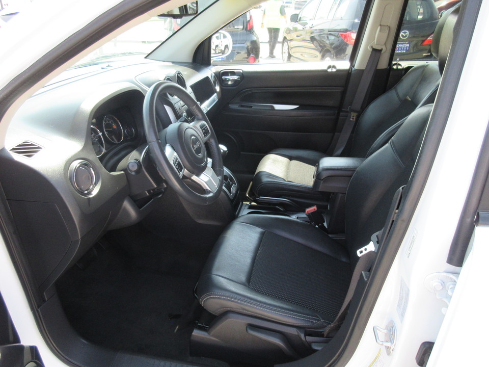 2016 Jeep Compass Latitude FWD