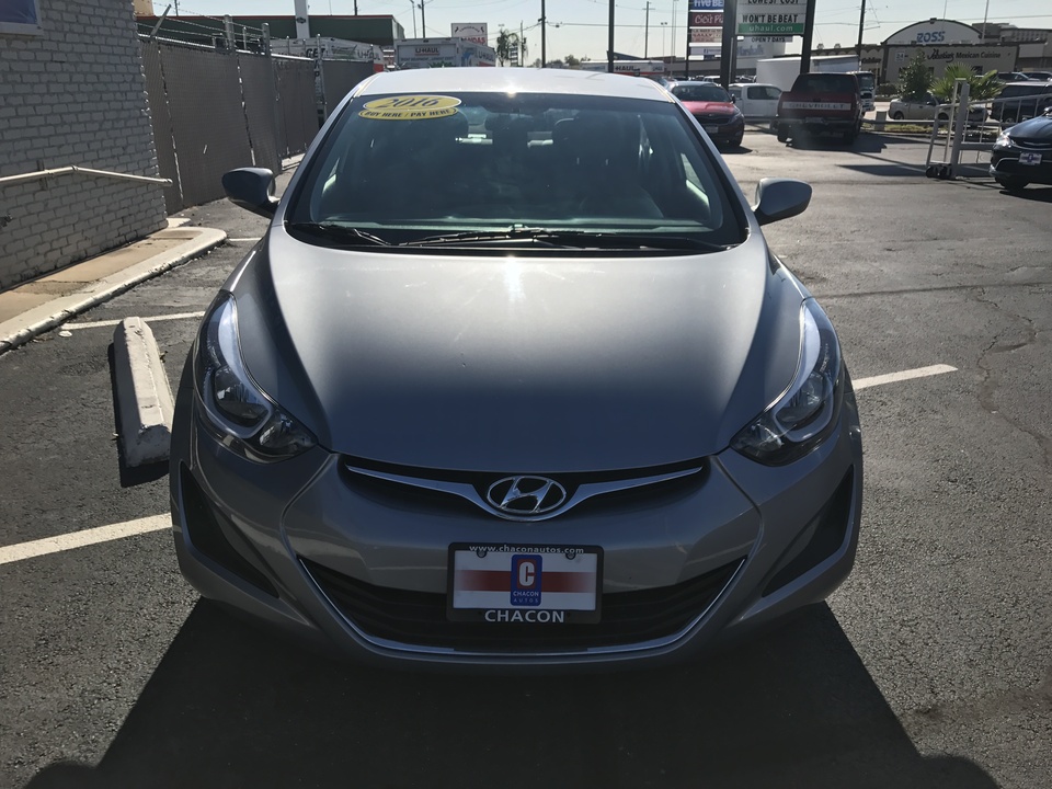 2016 Hyundai Elantra SE 6AT