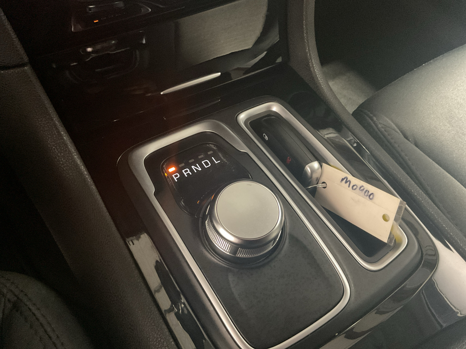 2023 Chrysler 300 Touring
