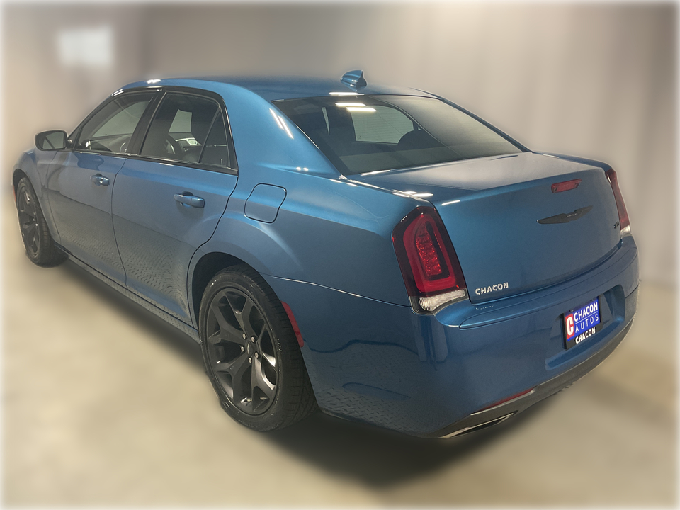 2023 Chrysler 300 Touring