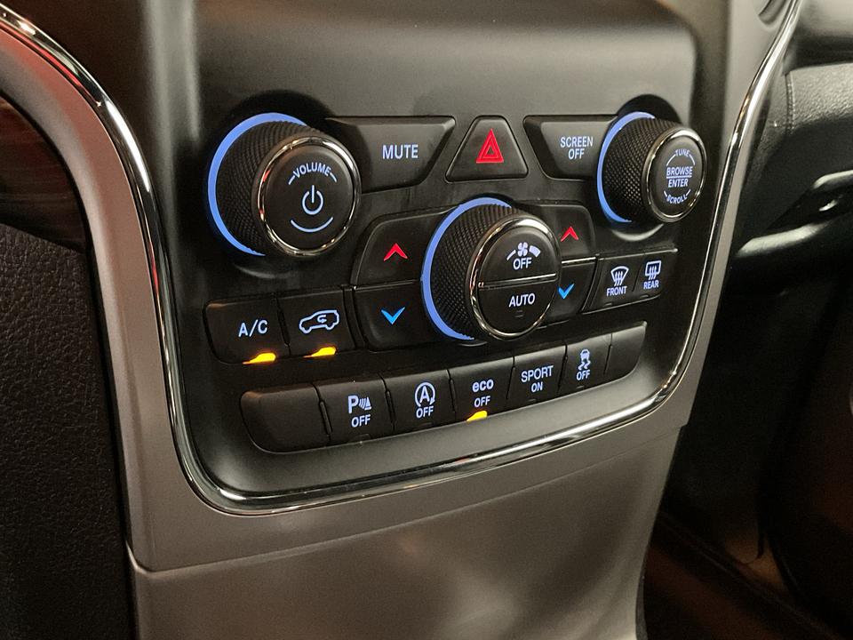 2021 Jeep Grand Cherokee Laredo E 4WD