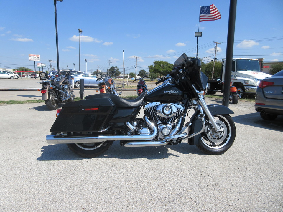 2009 Harley-Davidson FLHX -