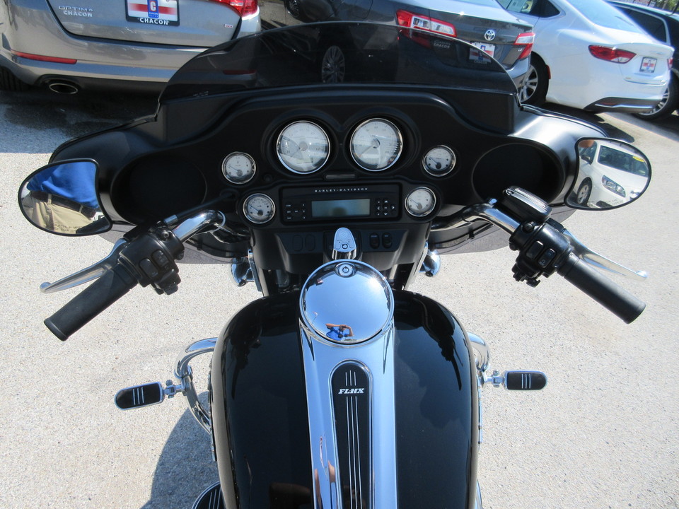 2009 Harley-Davidson FLHX -