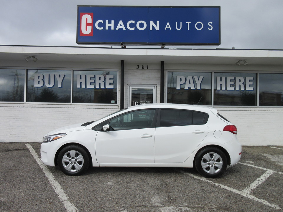 2017 Kia Forte 5-Door LX