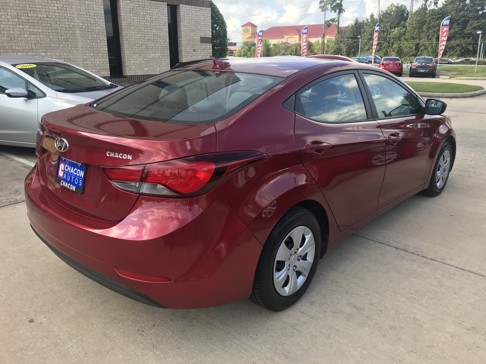 2016 Hyundai Elantra SE 6AT