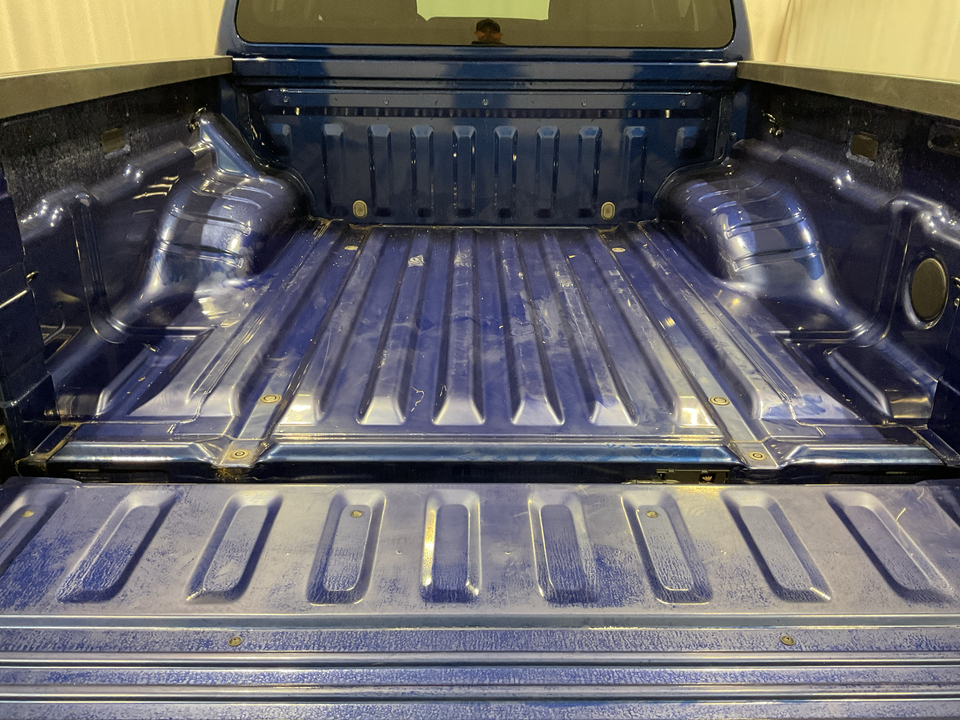 2022 Nissan Frontier SV Crew Cab 2WD