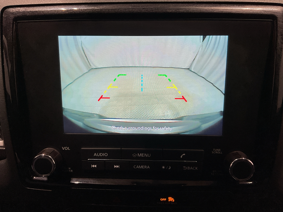 2022 Nissan Frontier SV Crew Cab 2WD