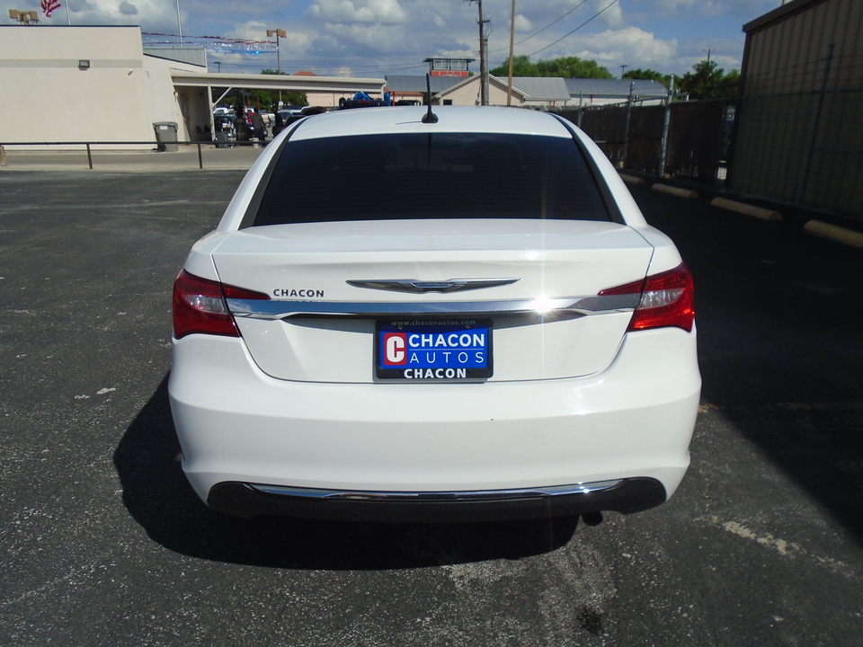 2013 Chrysler 200 Touring