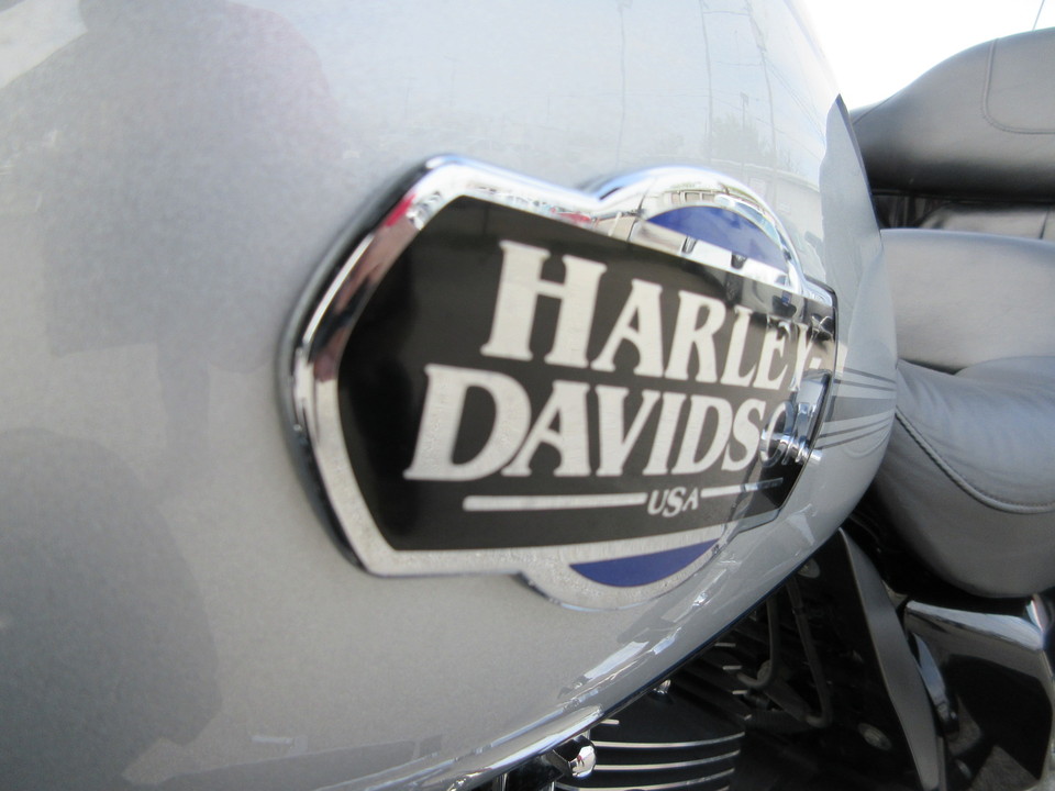 2013 Harley-Davidson FLHTCU -