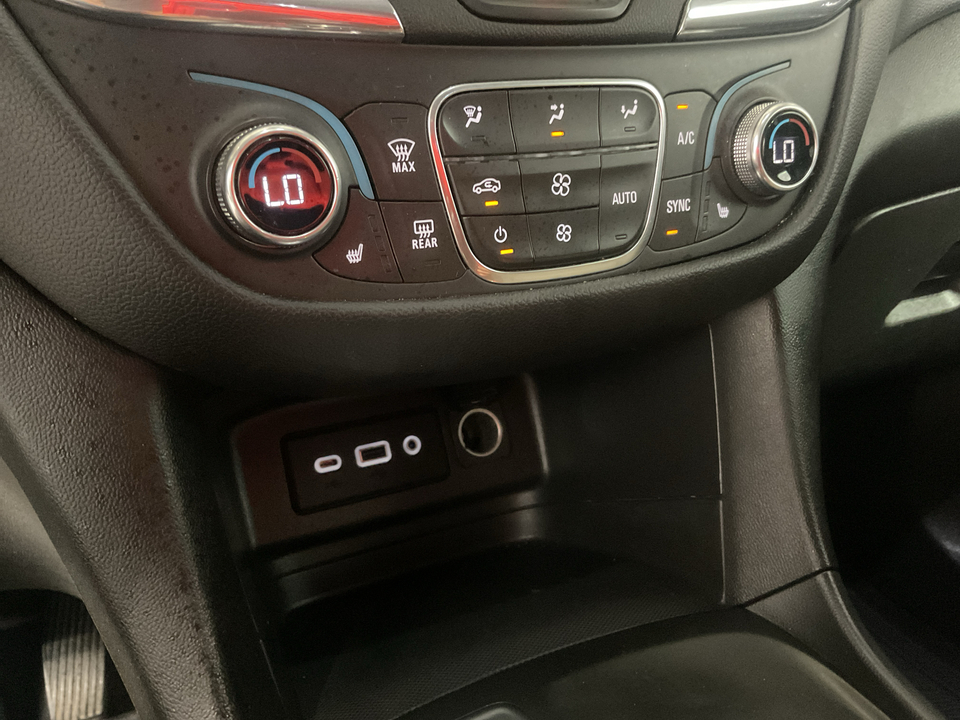 2020 Chevrolet Equinox LT 2WD