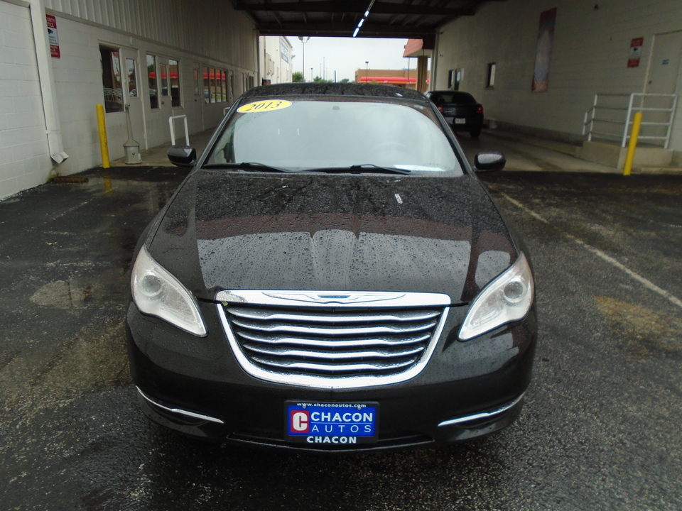 2013 Chrysler 200 LX