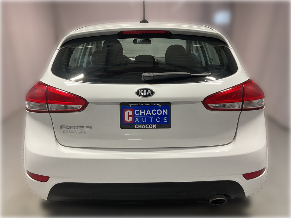 2017 Kia Forte 5-Door LX