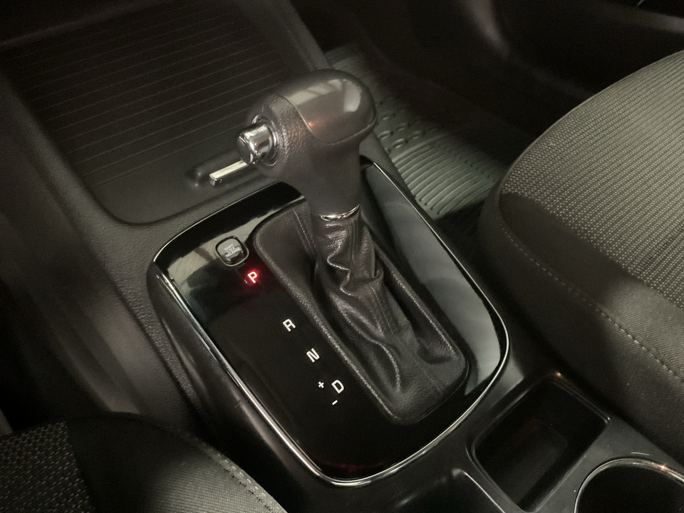 2017 Kia Forte 5-Door LX