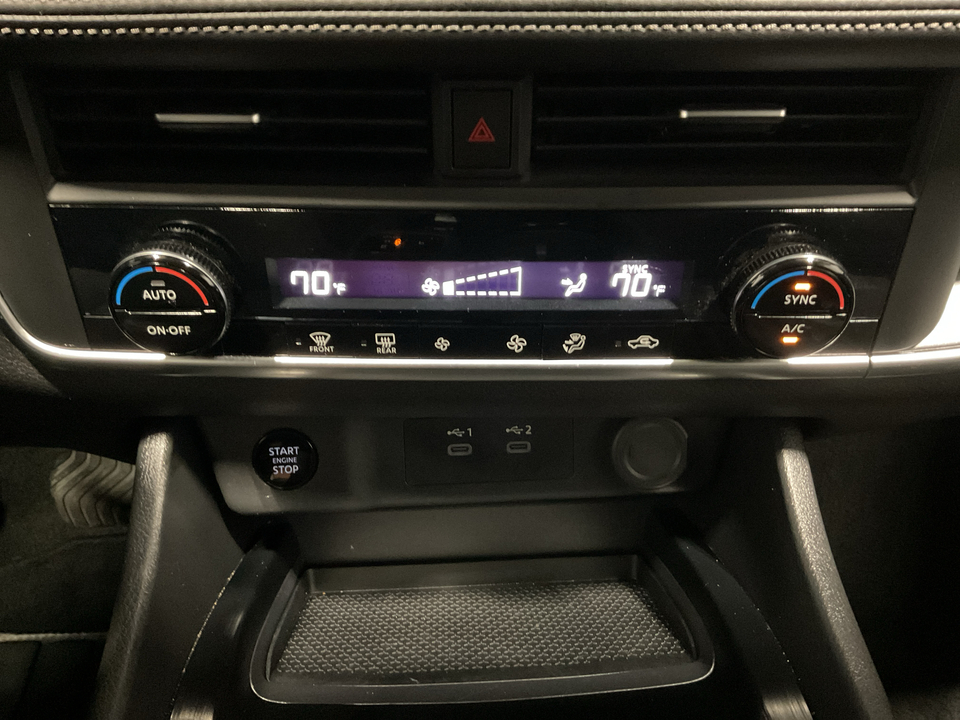 2024 Nissan Rogue SV