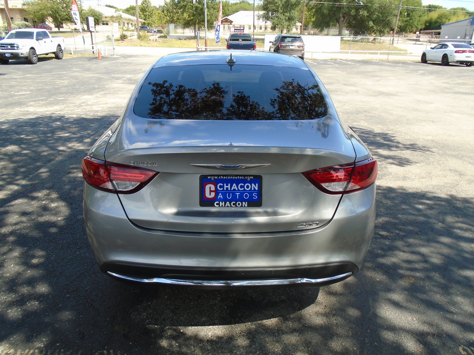 2015 Chrysler 200 Limited