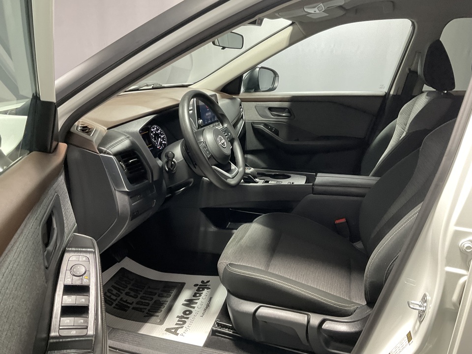 2022 Nissan Rogue S
