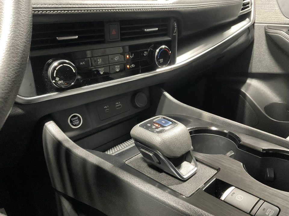 2022 Nissan Rogue S