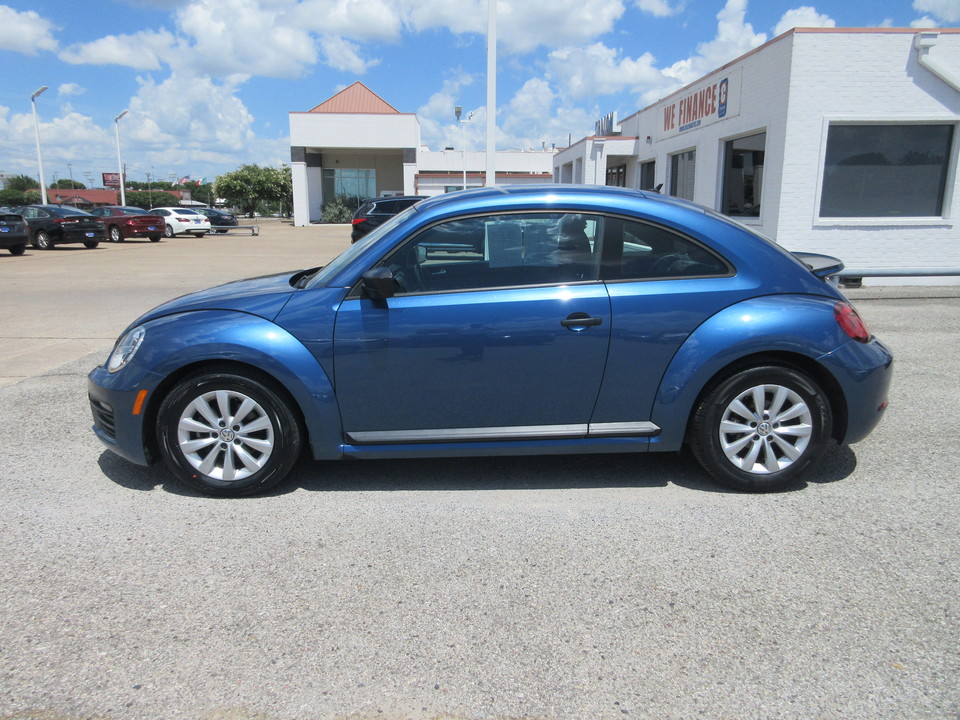 2018 Volkswagen Beetle 2.0T S