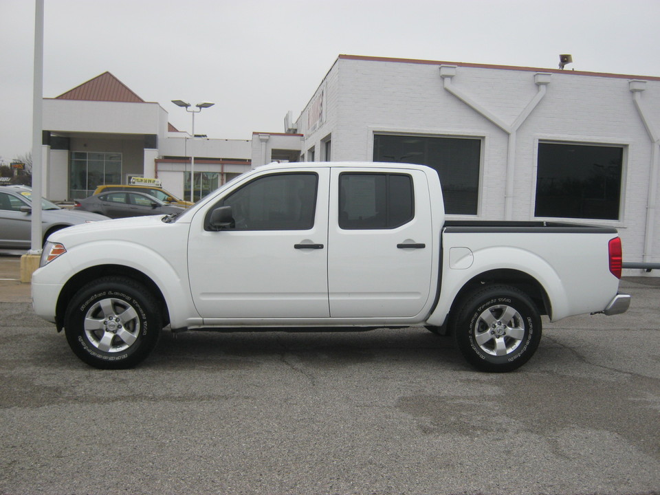 2013 Nissan Frontier S Crew Cab 2WD