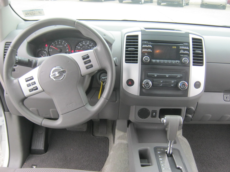 2013 Nissan Frontier S Crew Cab 2WD