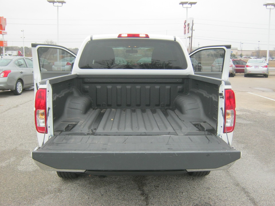 2013 Nissan Frontier S Crew Cab 2WD