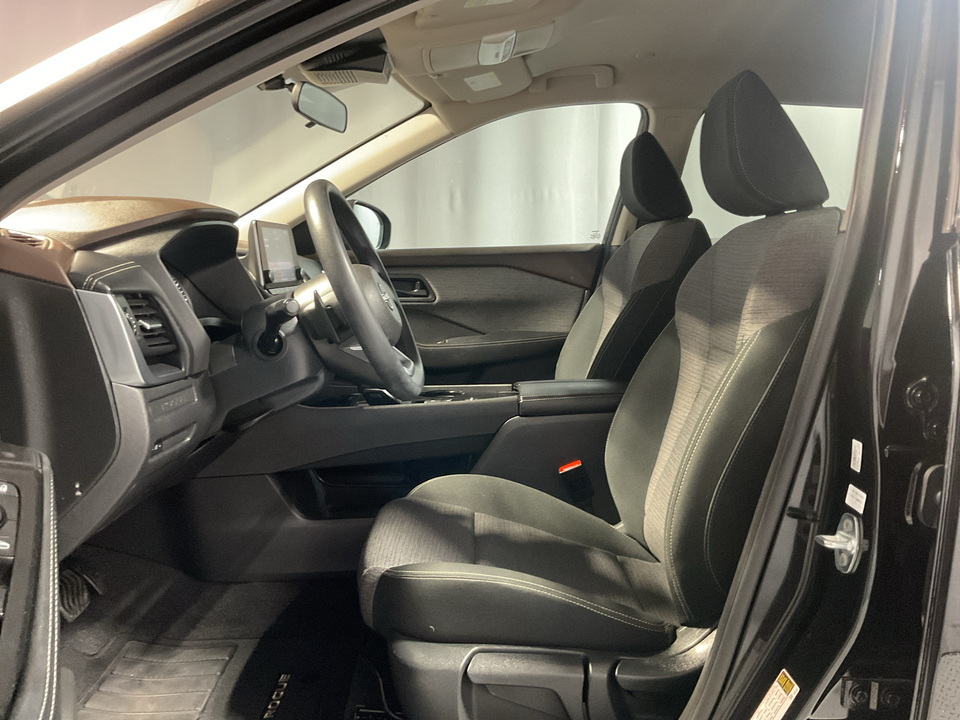 2022 Nissan Rogue S