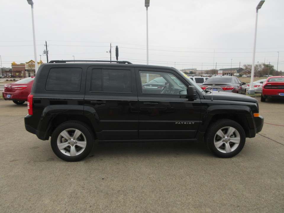 2016 Jeep Patriot Latitude 4WD