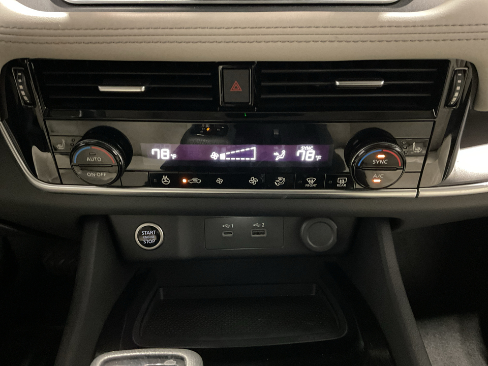 2022 Nissan Rogue SV