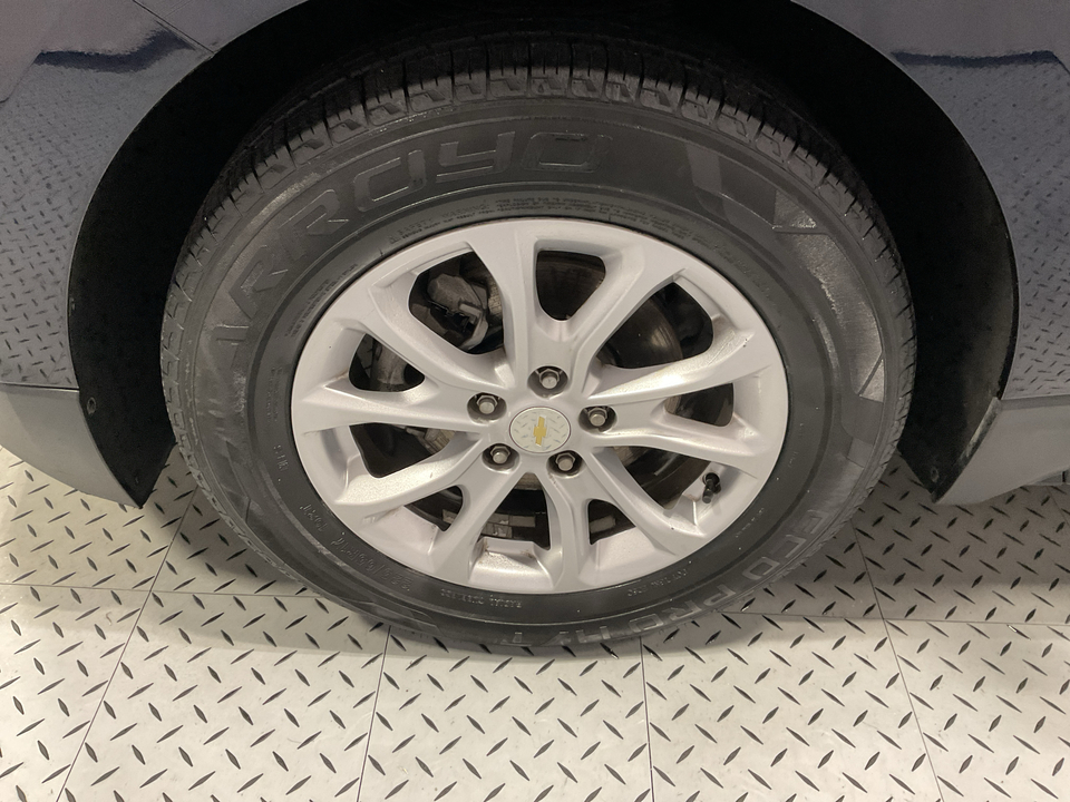 2020 Chevrolet Equinox LS 2WD