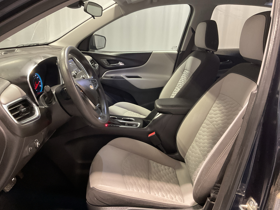 2020 Chevrolet Equinox LS 2WD