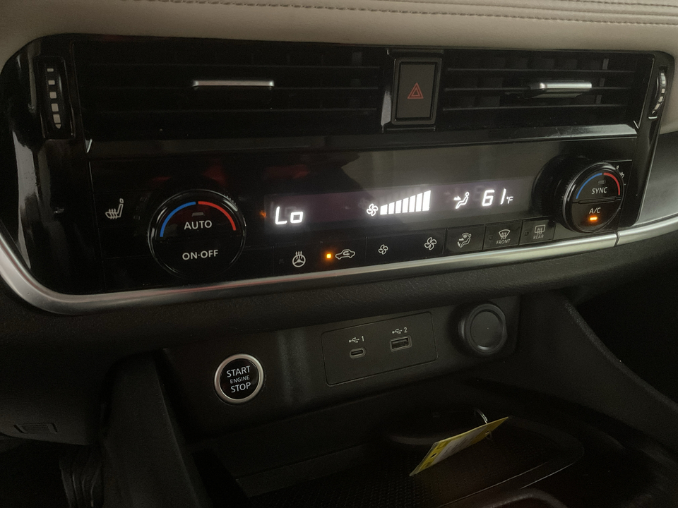 2022 Nissan Rogue SV