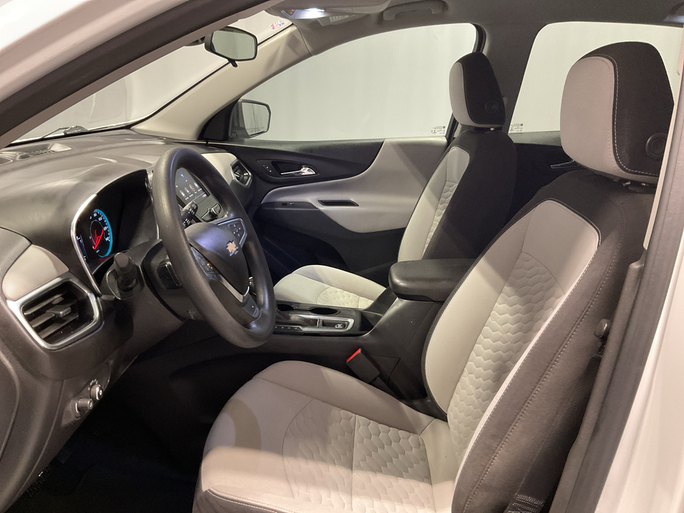 2020 Chevrolet Equinox LS 2WD