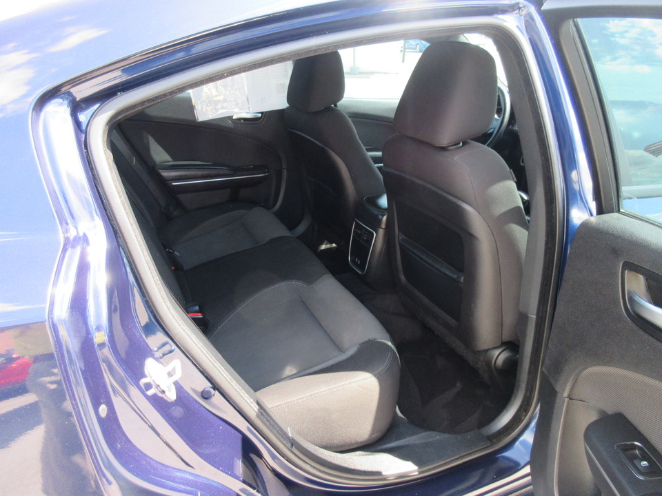 2015 Dodge Charger SE