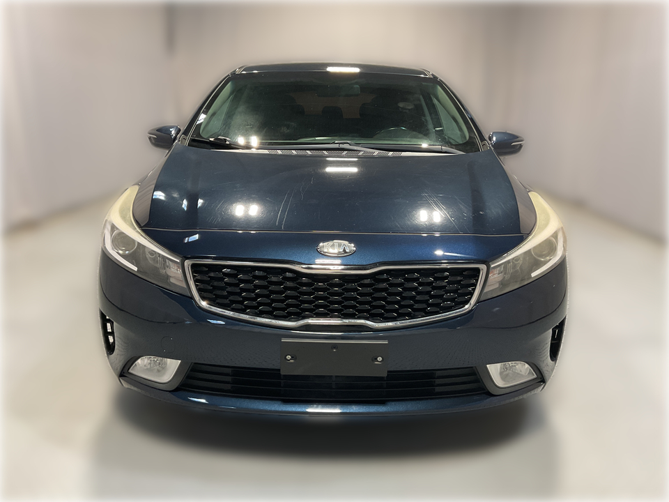 2018 Kia Forte 5-Door LX