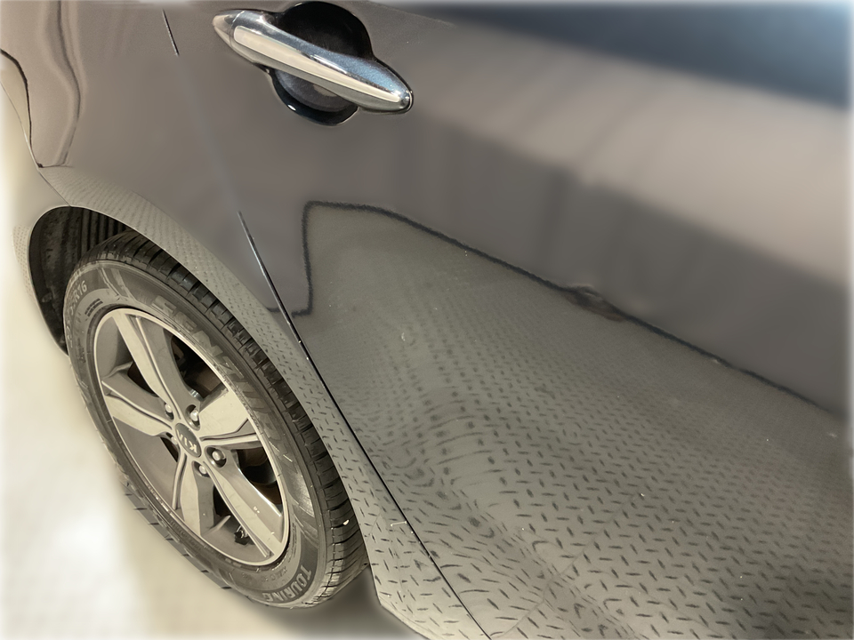 2018 Kia Forte 5-Door LX