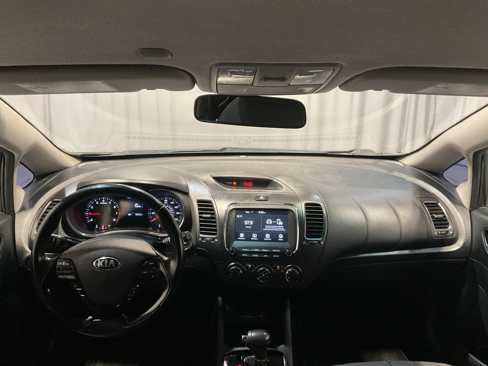 2018 Kia Forte 5-Door LX