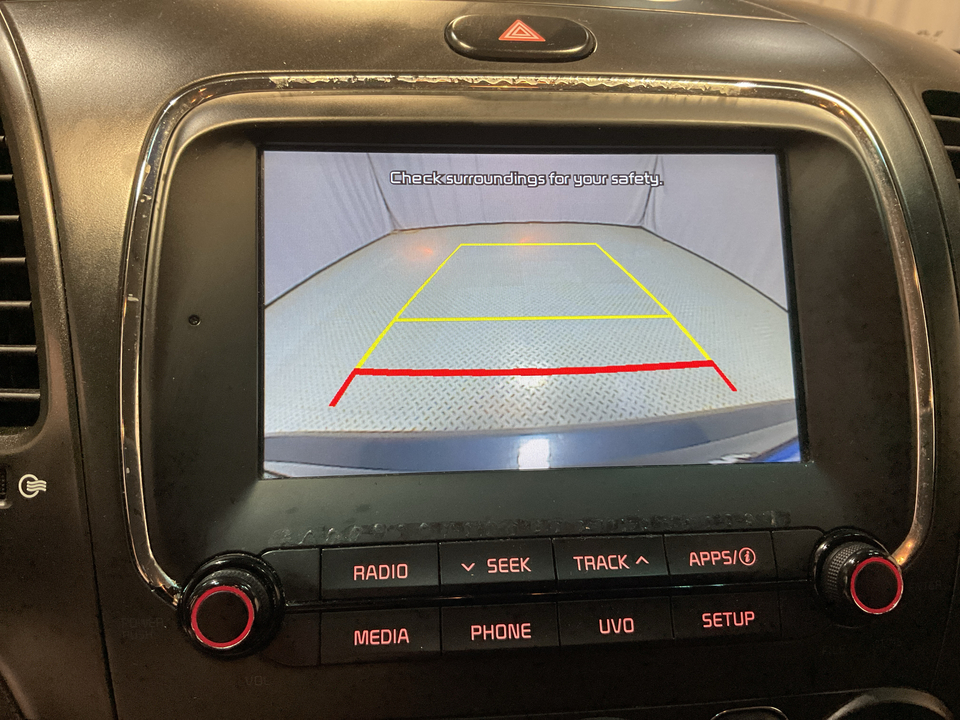 2018 Kia Forte 5-Door LX