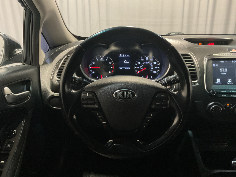 2018 Kia Forte 5-Door LX