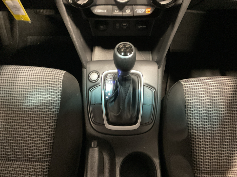 2021 Hyundai Kona SE