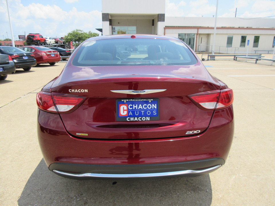 2015 Chrysler 200 Limited