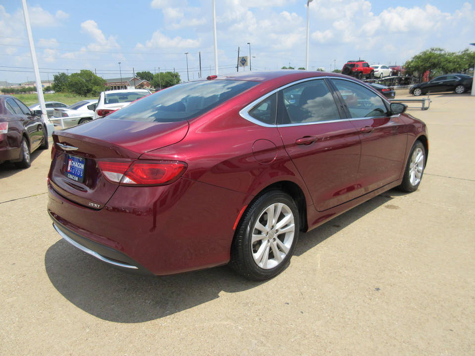 2015 Chrysler 200 Limited