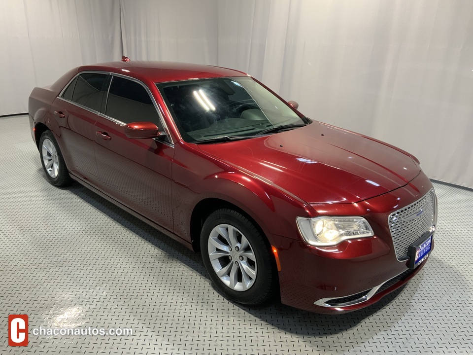 2019 Chrysler 300 Touring