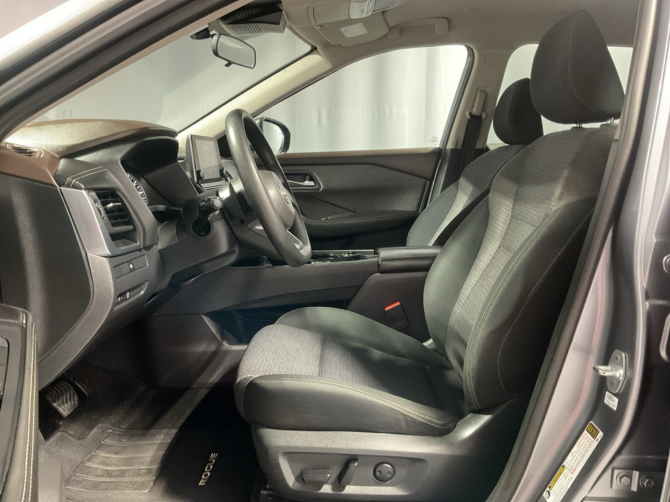 2023 Nissan Rogue SV AWD