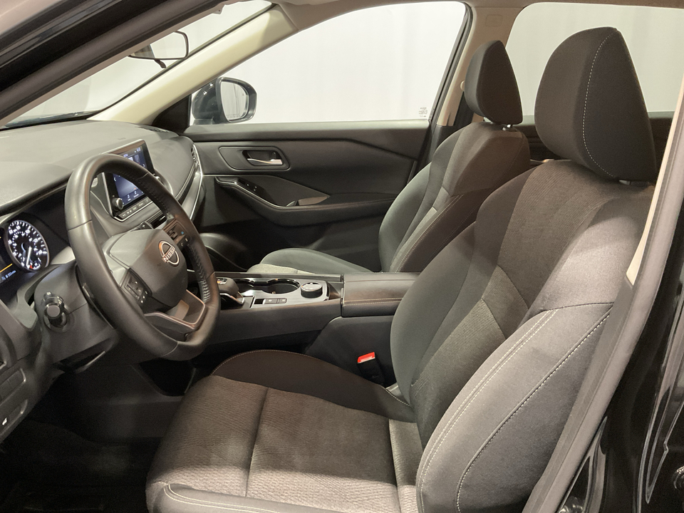 2025 Nissan Rogue SV AWD