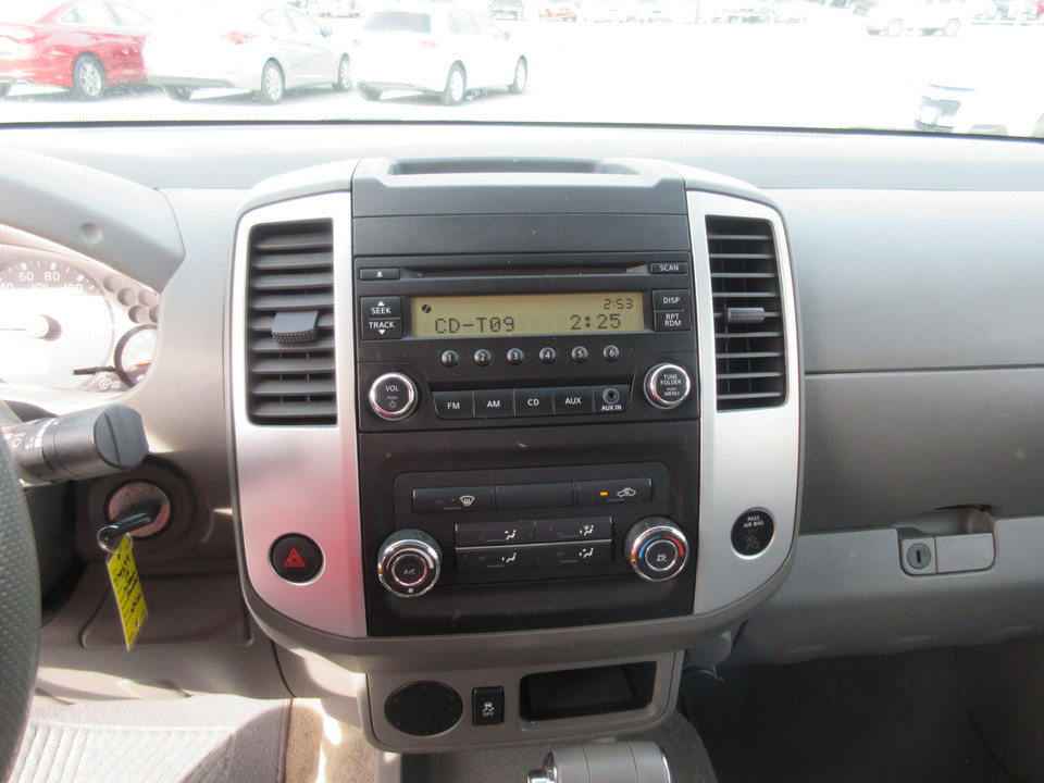 2016 Nissan Frontier S King Cab I4 5AT 2WD