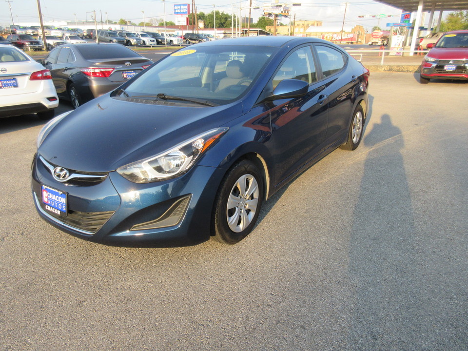 2016 Hyundai Elantra SE 6AT